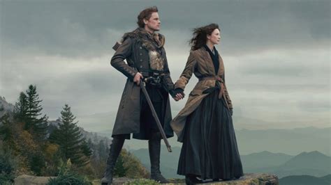 Outlander review. Our review: Parents say ( 69 ): Kids say ( 29 ): The Outlander series of novels has been reliably standing its readers' hairs on end since the early 1990s, and ardent fans can breathe a sigh of relief: This is a faithful and wonderful adaptation of … 