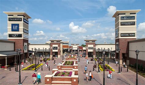 Outlet mall eagan. New Outlet Mall Opens In Eagan Near MOA August 14, 2014 / 6:24 PM CDT / CBS Minnesota EAGAN, Minn. (WCCO) – There's a new place to shop in the Twin Cities. 