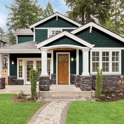 Outside house paint. Step 1: Choose your exterior paint. Photo: istockphoto.com. The first step in the house-painting process is to choose an exterior paint or, in some cases, stain. Both will do a good job of ... 