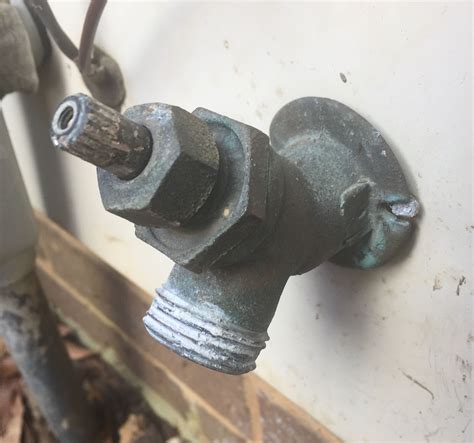 Outside spigot replacement. Step 1. Identify Where the Water is Coming from on the Spigot. Spigots leak either from the spout itself or from around the spindle (shaft) of the spigot where it enters … 