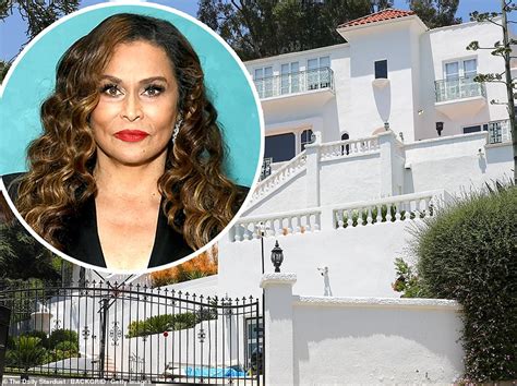 Over $1 million in cash and jewelry stolen from Tina Knowles’ Los Angeles mansion  