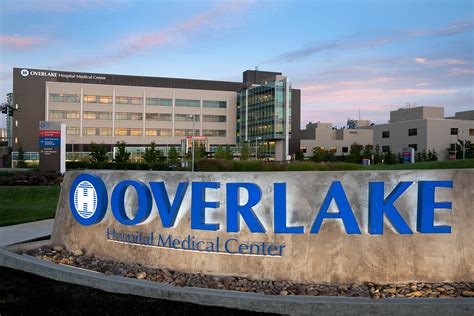 Overlake Medical Center is a hospital in Bellevue, Washington, that offers a range of health care services, from emergency and trauma care to ….