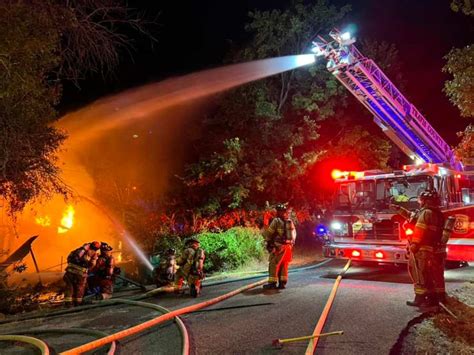 Overnight fire burns carport and shed in Lago Vista