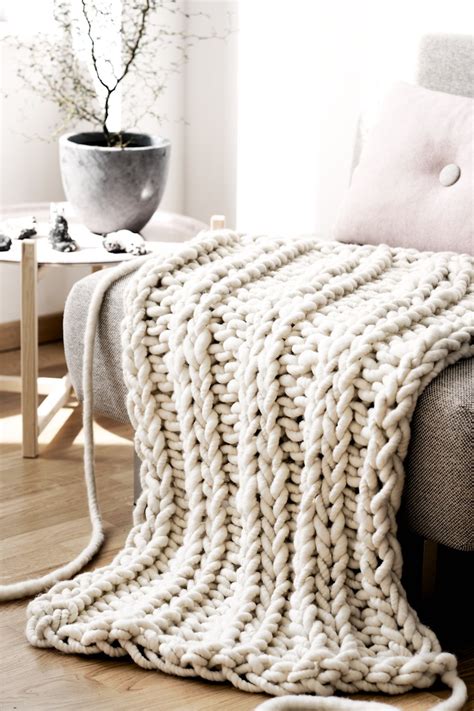 Oversized Knit Blanke