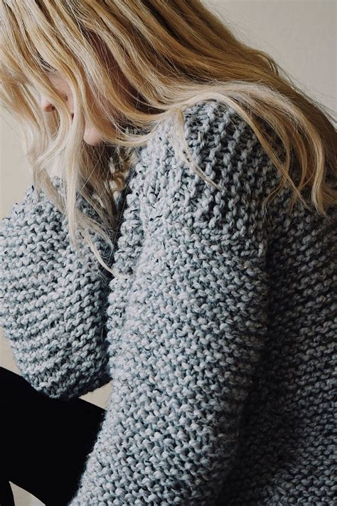 Oversized Chunky Knit Sweater Pattern. This oversized