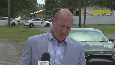 Owner of Jacksonville auto store shoots, injures would-be …