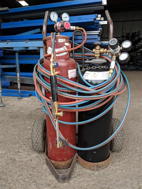 Oxy acetylene flashback arrestor installation. 3 – Periodic Testing Testin...