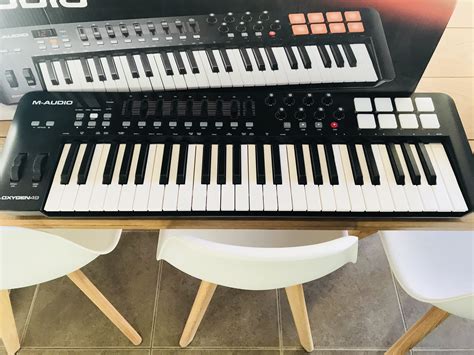 Oxygen 49 MK IV M-Audio.