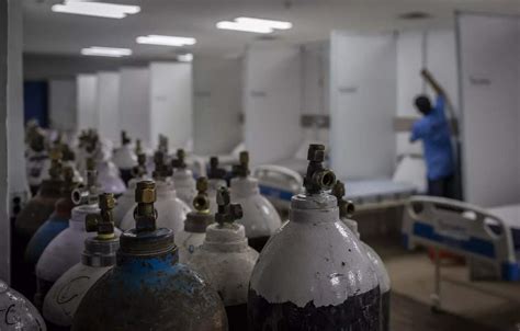 Oxygen Use in Wave Soaring