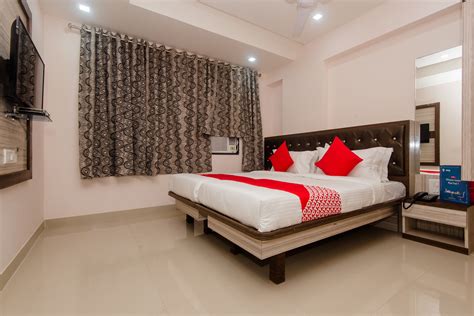 Title of research was chosen on OYO Rooms owing to the fact that OYO Hotels are surprisingly unordinary it provides the safe space not only to the different ….