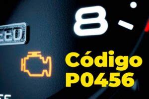 P0456 en español. It’s unlikely that you’ll notice any changes in the normal operation of your vehicle. The first sign of a trouble code P0456 will typically be your Check Engine light. Over time, you may notice a faint smell of gas or a slight decrease in fuel economy. So, what does the code P0456 mean? 