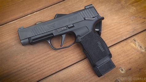 The size of the grip and frame is the biggest difference between the P365 and P365X. The P365 features a 5.8"L x 4.3"H micro-compact frame, while the P365X is slightly larger, coming in at 6"L x 4.8"H. With the larger frame of the P365X comes a slightly larger grip for improved ergonomics and carry capacity. The P365X also comes equipped with ...