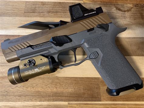 P80 p320 magwell. Sig P320 Flared Magwell. $50.00 USD. Color. Black Grey Red Blue FDE O.D. GREEN. Quantity. Add to cart. Designed specifically for the Sig P320 X-Series grip. Stock magazine base pads/ extensions will not work with flared magwell. Made from … 