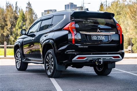 PAJERO SPORT - microsite.mitsubishi - coolestguyplanet.net