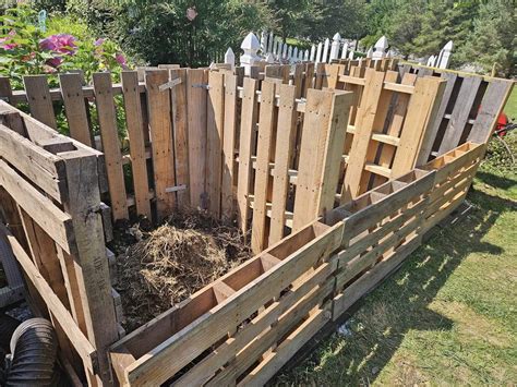 Pallet Compost Bin : 8 Steps (with Pictures) - Instructables - raincitystudios.com
