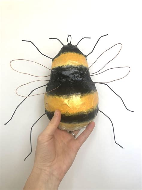 Paper Mache Bee - muktibox.com