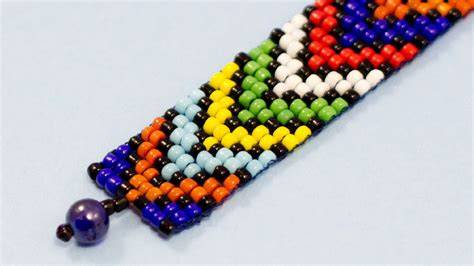 Pattern African Bead Jewelry - Etsy - raincitystudios.com