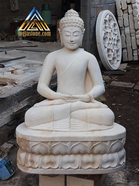 Patung Buddha batu alam paras Putih - muktibox.com