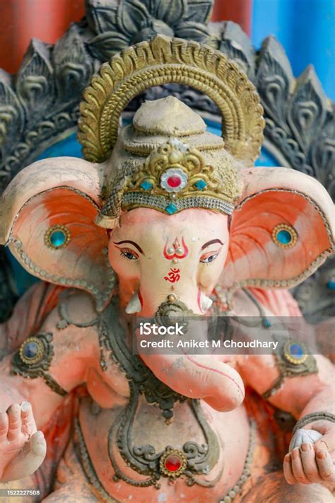 Patung Dewa Ganesha - muktibox.com