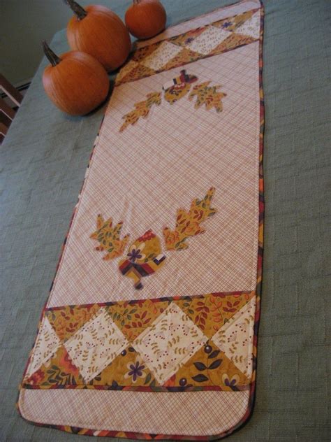 PDF Pattern for Awesome Fall Table Runner Etsy Pin cushions