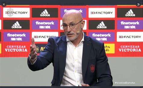 Pelatih Timnas Spanyol sebut 1 tim anomali calon juara Piala ... - MSN - raincitystudios.com