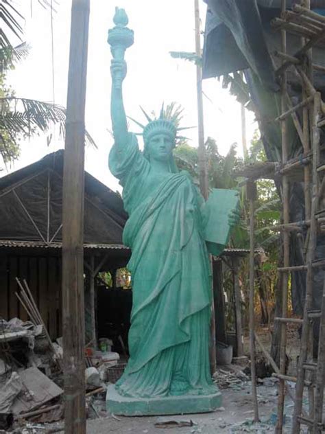 Pembuatan Patung Liberty - - muktibox.com