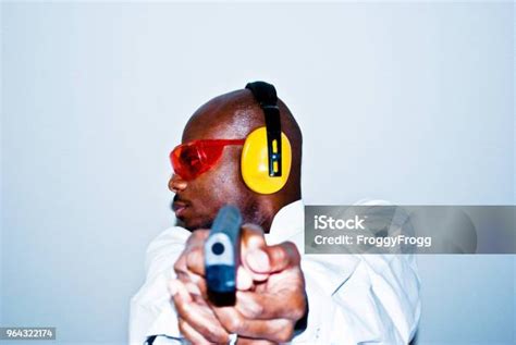 Pemeriksaan senjata api forensik | S1 | Terakreditasi - STEKOM - wintechmobiles.com