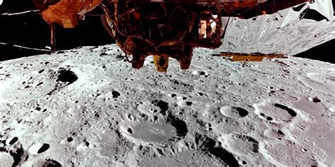 Pendaratan di Bulan | S1 | Terakreditasi - STEKOM - wintechmobiles.com