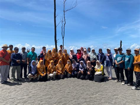 PENDIDIK pantai ML & tante ML suara lebih jernih susah move on dari senyumnya Cuma untuk member parallel plot lebih rapi cari video trending image 1