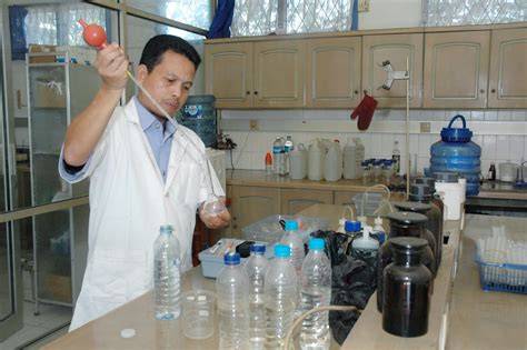 Pengambilan Sampel Air Bersih untuk Uji Laboratorium - raincitystudios.com