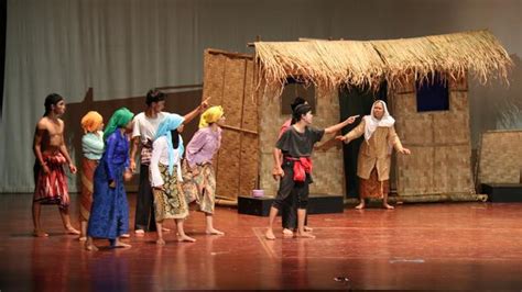 PENGERTIAN DASAR SENI TEATER - muktibox.com