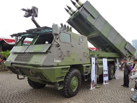 penjelasan Dentuman roket ASTROS milik Tentara Nasional ... - wintechmobiles.com