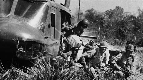 Perang Vietnam - Vietnam War (1 November 1955 – 30 … - wintechmobiles.com
