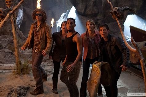 PERCY JACKSON 2 UZBEK TILIDA
 СМОТРЕТЬ ОНЛАЙН