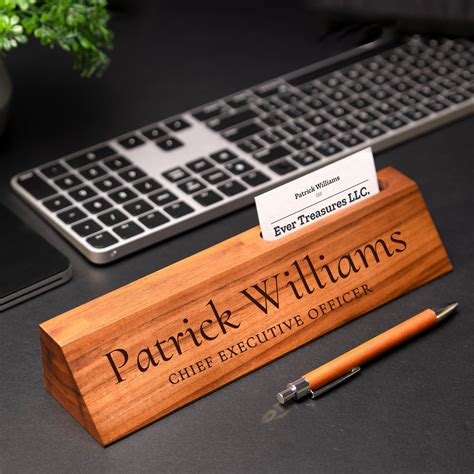 Personalized Desk Plates & Name Plates - muktibox.com