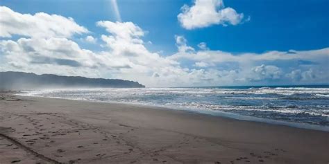 PESISIR PARANGKUSUMO - UNY - wintechmobiles.com