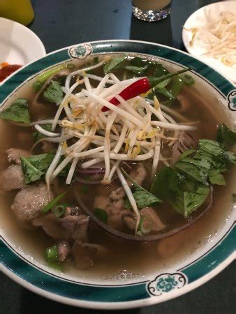 PHO RED MANGO, Windsor - Restaurantbeoordelingen - Tripadvisor