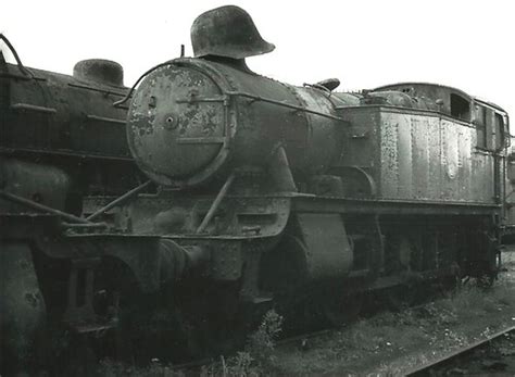 PHOTO GWR 51XX CLASS 2-6-2T NO 5164 AT WOODHAM