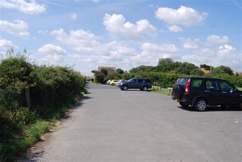 PHOTO HILLBOROUGH CAR PARK AT BISHOPSTONE GLEN eBay