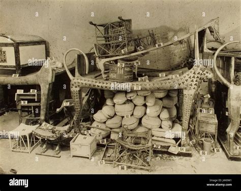 Photographs of the Discovery of Tutankhamun's Tomb on Display at ... - wintechmobiles.com