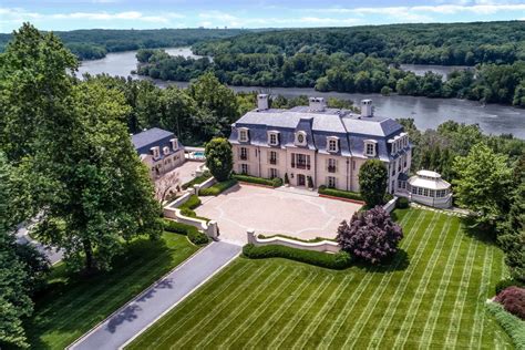 PHOTOS: Dan Snyder’s Potomac palace is now $14 million more affordable