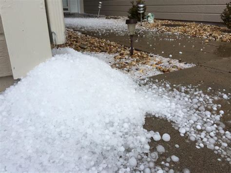 PHOTOS: Large hail hits west of St. Louis