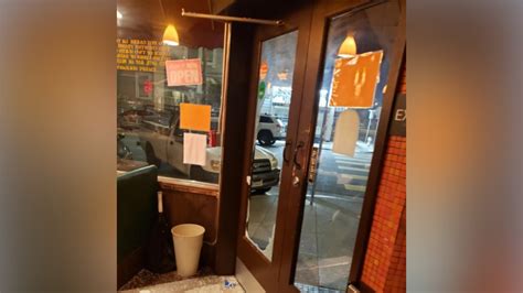 PHOTOS: San Francisco burger restaurant broken into overnight