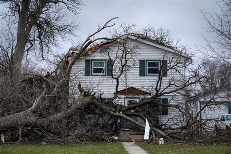 PHOTOS: Tornado victims recall flying debris, destroyed buildings
