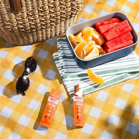 Picnic Checklist | 47 Must-Bring Essentials (PDF included) - raincitystudios.com