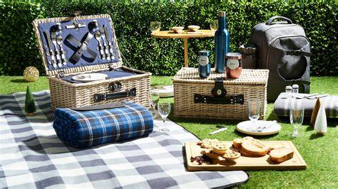 Picnicware | Buy Lunch Boxes, Insulated Flasks & More | MYER - raincitystudios.com