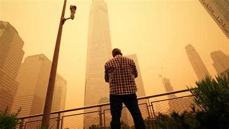 PICS: Smoky haze from Canadian wildfires coats New York