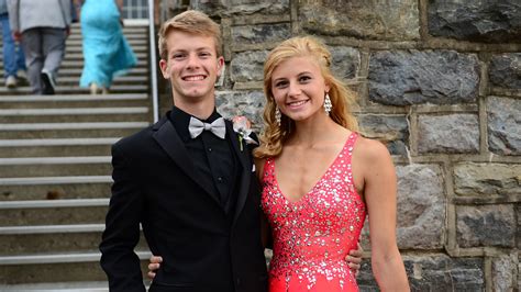 PICTURES: Pen Argyl prom – The Morning Call