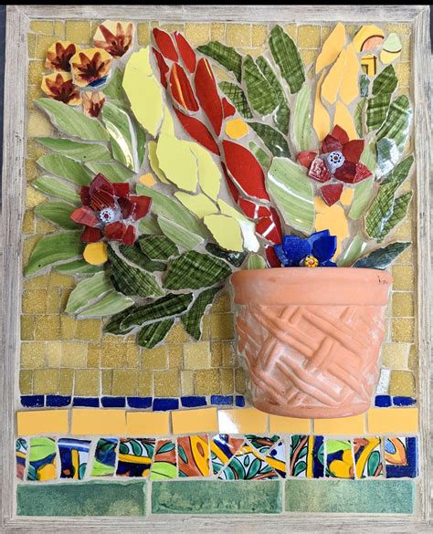 Pique-assiette (recycled mosaics) - La Petite Maison Creations - muktibox.com