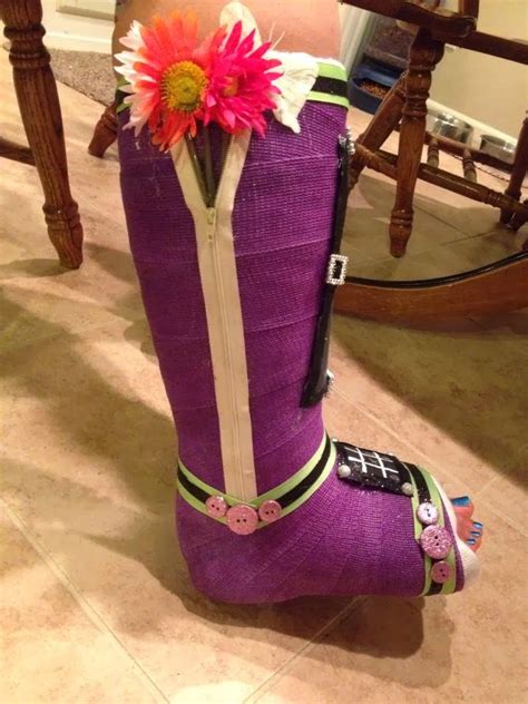 Plaster Cast Decoration - muktibox.com